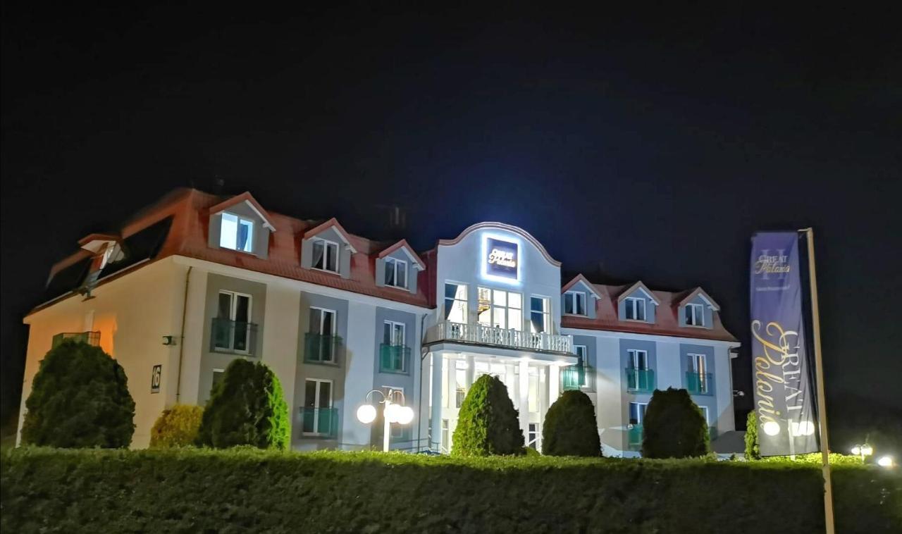 Great Polonia Ustka Bed and Breakfast Εξωτερικό φωτογραφία