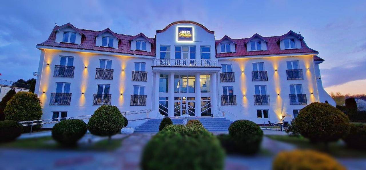 Great Polonia Ustka Bed and Breakfast Εξωτερικό φωτογραφία