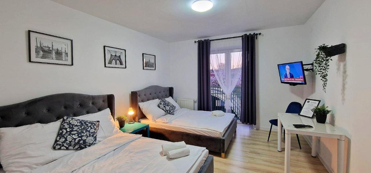 Great Polonia Ustka Bed and Breakfast Εξωτερικό φωτογραφία