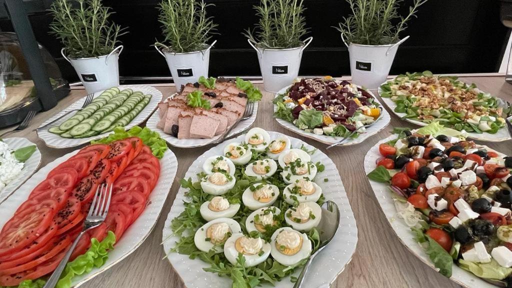 Great Polonia Ustka Bed and Breakfast Εξωτερικό φωτογραφία